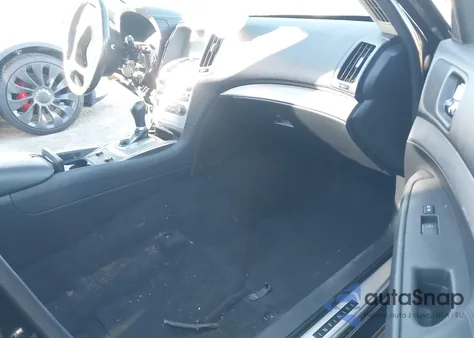 2013 Infiniti G37 Journey z USA, uszkodzony, nr VIN JN1CV6AP9DM303504